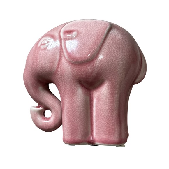 The Unbranded Brand Other - Pink Ceramic Elephant Figurine